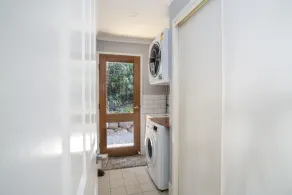 Ocean views, hot tub, sleeps 12, BBQ & Ping Pong table - Image 3