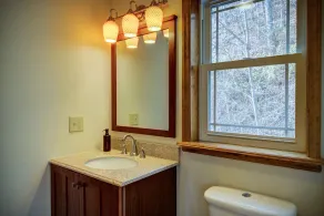 Your Secluded Retreat with Breathtaking Views, Hot tub & Game room - Image 3