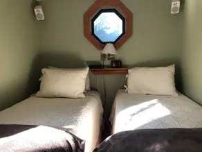 Saugerties-Woodstock retreat, hot tub, 5 min from Woodstock - Image 3