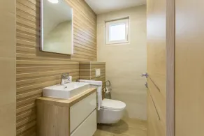 VILLA KAMBEL WEST  - heated pool, 50m to the sea , jacuzzi, quiet neighborhood. - Image 3