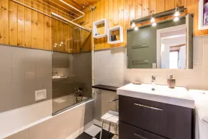 Residence Noisettes - 2 bedrooms, terrace South, parking - Image 2