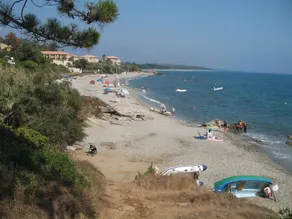 Mini Villa with large courtyard, direct sea access 150 m, closed garage, parking, WIFI - Image 5