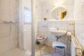 Apartment 70sqm, balcony, carport, kitchen, 2 bedrooms and living room, 4 pers - Image 2