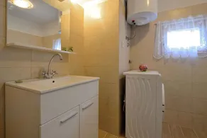 Ferienhaus mit Pool und Klimaanlage - Image 3