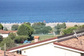 Casa de luxo no sul da Itália com vista para o mar na área de férias e acesso à piscina - Image 3