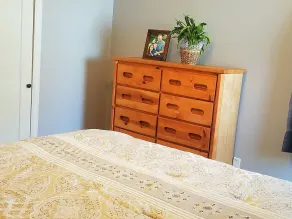 Jolie maison neuve de 3 chambres rénovée - Image 5