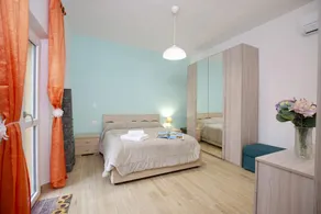 Casina Valentina - Happy Rentals - Image 4