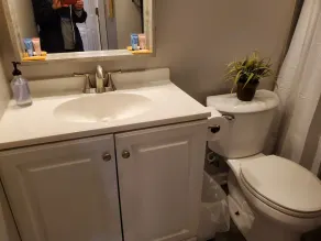 Close to 3rd St & Train to Chicago/ Pets w fee /WIFI/W&D/Park Free/PrivateEntry - Image 2