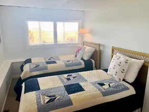 Haus am Wasser, spektakuläre Aussicht, 4, Betten und 2 Bäder - Image 4