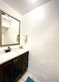 Amazing Historic 1800s Carriage House - Image 3