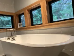 Private Escape: Gorgeous Cabin on 20 acres overlooking pond. - Image 4