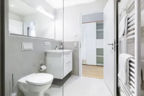 Modernes, Haustierfreies 2-zimmer Apartment für 3 Personen in Toller Hafenlage - Image 5