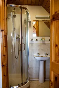 Quaint &  Cosy Cottage in the heart of Doolin Village. - Image 3