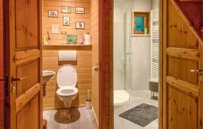 acomodações de 3 quarto no Emst - Image 2