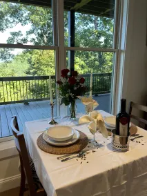 New Home with Beautiful Mountain Views - Image 2