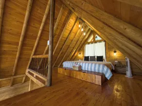 Hermosa Cabaña Tipo Chalet en Santa Elena - Image 5