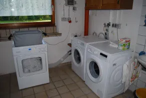 Dog-friendly vacation apartment in East Frisia with fenced garden - Image 2