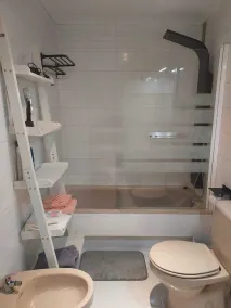 komfortable und helle Wohnung - Image 3