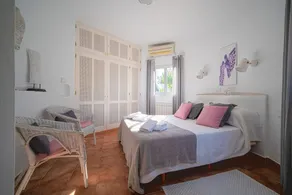 Hyggeligt hus med privat pool kun 300 m fra San Jose - Image 5