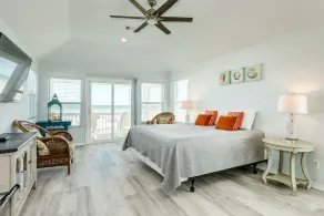 Contemporary Beachfront Home w/ 2 Decks, Fenced Yard, Private Walkover - Image 5
