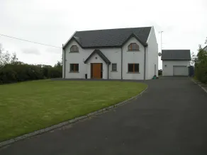 Family holiday home - very close to sandy beach - Image 4