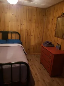 Adirondack hideaway with lake access - Image 5