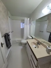 Oceanfront Beachcroft House - Image 3