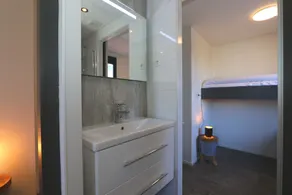 Chalet with 3 bedrooms and a terrace - Image 3