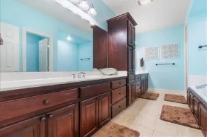 Beautiful 3-Story Home on the Tickfaw River close to Baton Rouge & New Orleans - Image 4