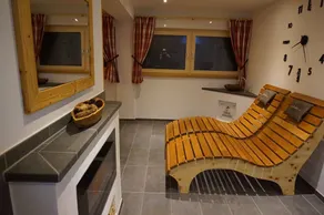 Ferielejlighed med balkon og indendørs pool - Image 5