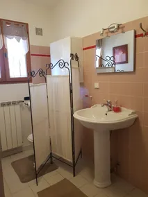 Gite with access to swimming pool - Image 2