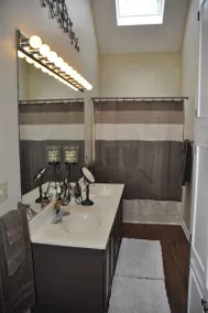 Executive home minutes to downtown Greenville, GHS, Swamp Rabbit Trail Sleeps 10 - Image 5