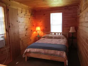 Belgrade Lakes Salmon Waterfront cottage - Image 4
