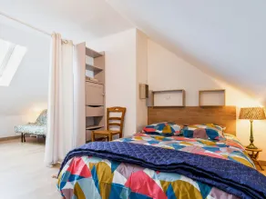 Charming Breton Cottage Near Beaches and Salt Marshes, Wi-Fi, Pet-Friendly, Bikes Available - Image 4