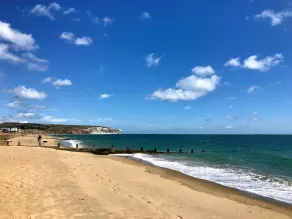 25 Breakwaters - Beach Hut is Included with this Dog Friendly Lux Apartment with Balcony, Stunning Sea Views over to Culver Cliffs & Free Parking - Image 5