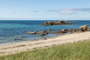 Semesterhus med pool 50m från havet - Image 4