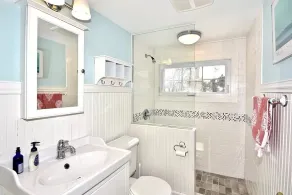 Mattapoisett Cottage with Bar Room - Image 5