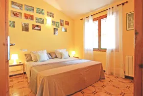 Family country house, quiet location, private pool, internet - Image 5