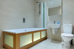 HARBOUR VIEW, family friendly, country holiday cottage in West Bay - Image 3