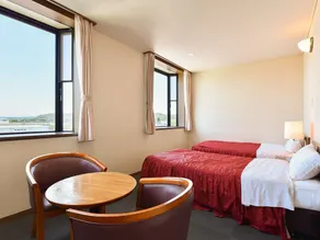 Flower Hotel - Image 5