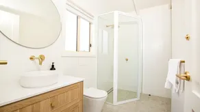 Peppertree Jervis Bay Pet Friendly Beachfront with Sea Views - Image 4