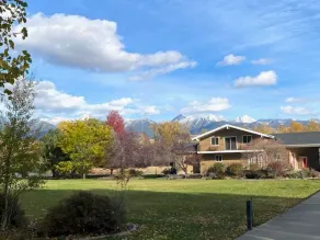 Spectacular Riverfront guest house with unparalleled Salmon river & mtn views! - Image 5