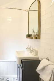 Bloom Cottage - Image 4