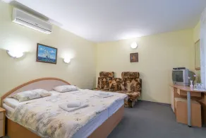 Atlantic Complex is set in Ravda,  500 meters away from the beach.  - Image 4