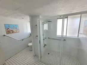 Autonome avec vue sur l'océan, Wi-Fi, parking, en face de la plage surveillée U14B - Image 4
