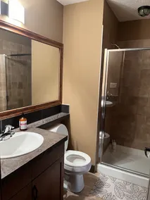 4-Bedroom Condo in Radium, BC - Image 4