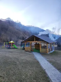 Casa Alesi cazare la munte cu ciubar, sauna, foisor - Image 2