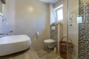 Villa with private pool, 350 metres beach - Image 3