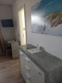 Hotel stückers - Image 2