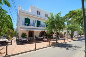 HOSTAL TALAMANCA HAB. TRIPLE - Friendly hostel recently refurbished just a stone's throw f - Image 3